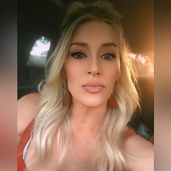 PLEASE LIKE AND SHARE MY SHARE SHOW LISTING TO BE NOTIFIED WHEN I GO LIVE - Picture 6 of 8